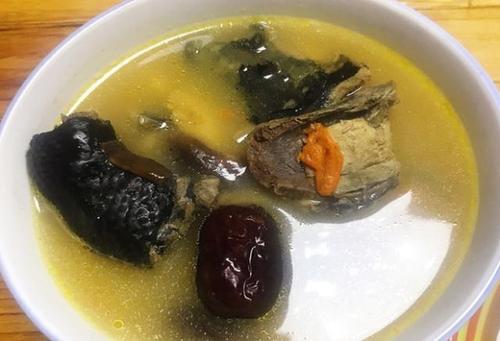 田七乌鸡汤的功效及做法
