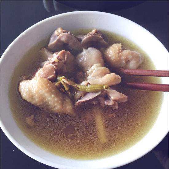 紫皮石斛怎么吃效果比较好？可泡茶煲汤