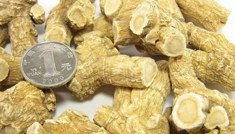 西洋参什么时间吃最好？可以早上空腹食用