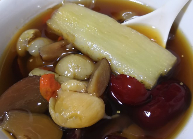 天麻煲汤的最佳搭配方法