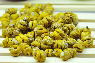 铁皮石斛煲鸽子汤的功效与作用及食用方法
