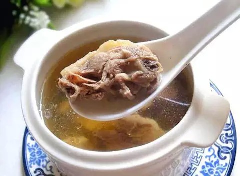 土茯苓煲汤的功效与作用