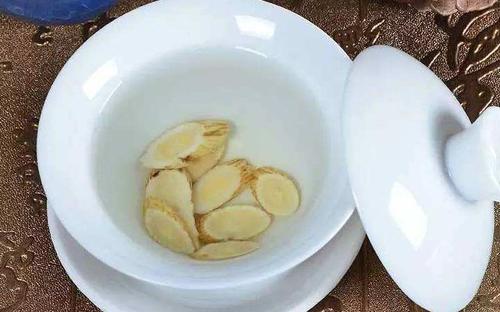 黄芪泡水的好处能治疗哪些病症