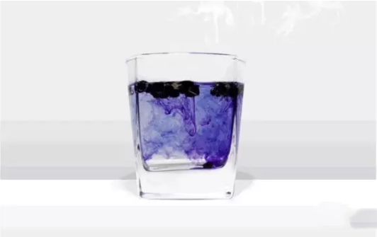 黑枸杞泡水喝的水量水温是多少合适？