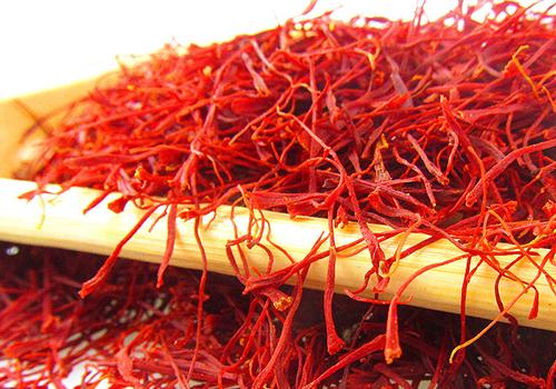 藏红花可以天天喝吗？每次泡几根？