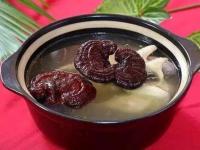 灵芝煲汤好还是泡水喝好